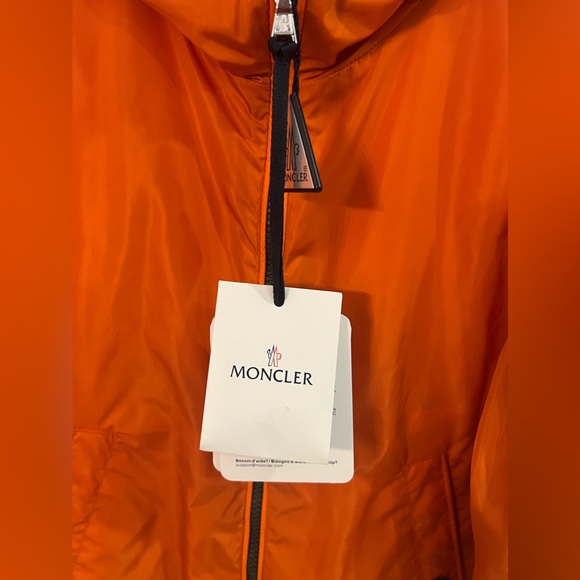Moncler Enfant Logo Patch Zip Up Jacket with Hood - NWT. Size 12. - Picture 7 of 10